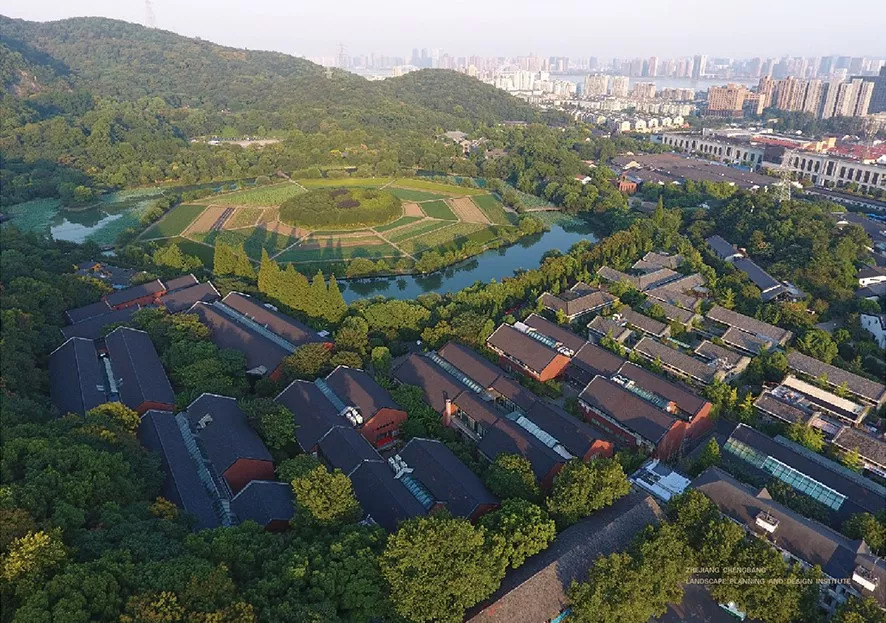 15369120872275951EC1.jpg image001.jpg