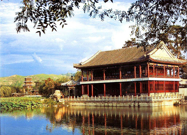 1542260901224927ADA1.jpg 图1-55 避暑山庄烟雨楼.jpg